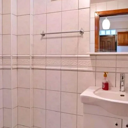 2 Bedroom With Private Pool فيلة فتحية